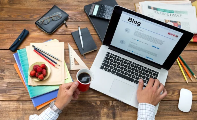 Photo Đào Tạo SEO - Bí Quyết Chinh Phục Google và Nâng Cao Vị Thế Doanh Nghiệp Trực Tuyến 2025 6