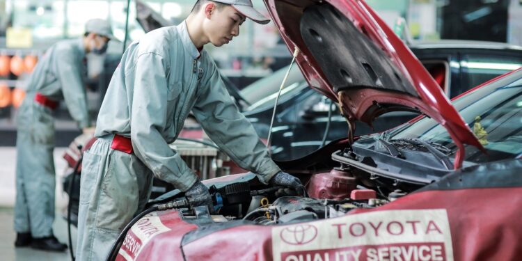 Dịch vụ SEO vệ sinh và bảo dưỡng xe hơi