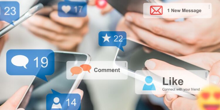 Tiếp thị mạng xã hội là gì? Chiến lược Social Media tối ưu: Làm thế nào để đạt hiệu quả cao nhất trên mọi nền tảng?